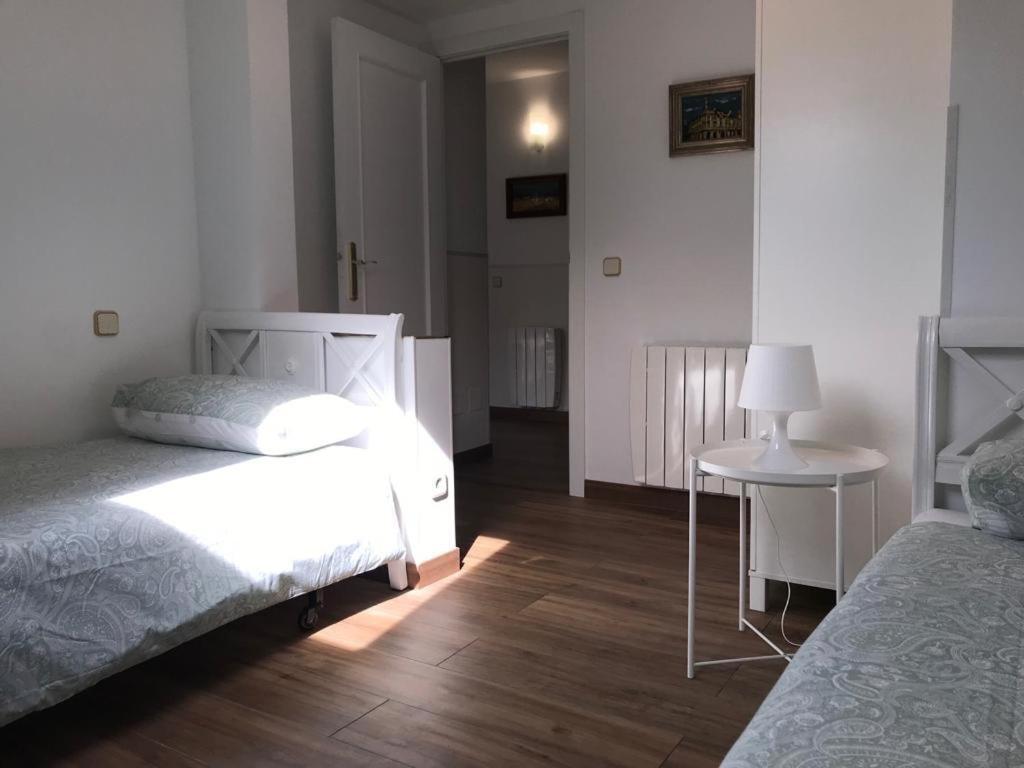 Apartamento En Centro Historico De 圣洛伦索-德埃斯科里亚尔 外观 照片